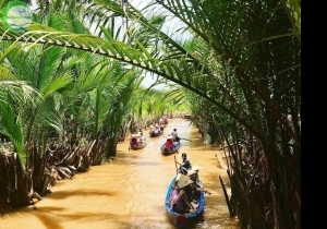 CỒN PHỤNG – BẾN TRE – HỒ CHÍ MINH – ĐÀ NẴNG  (Ăn: Sáng, trưa)